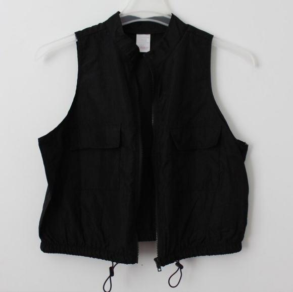 2 PC Shorts and Vest Set - Picture 6 of 8